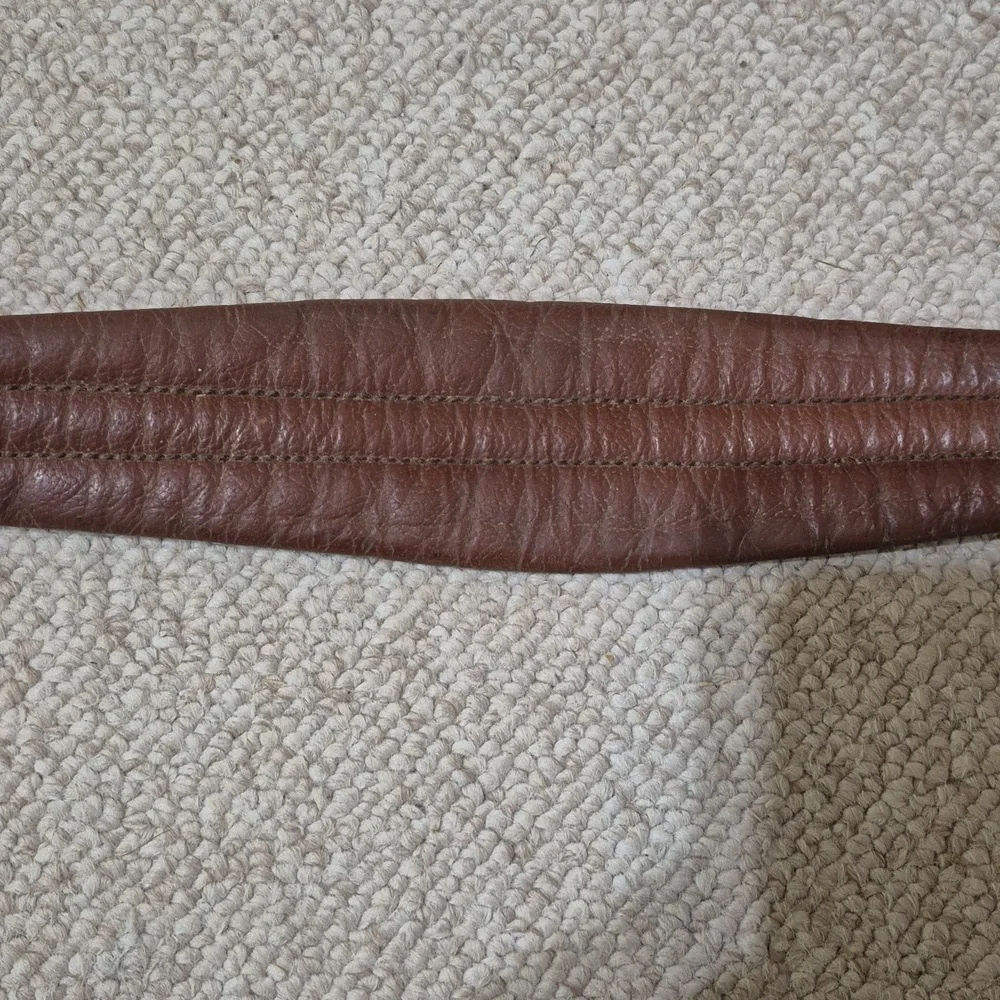 48" Leather Girth- Horse Tack - Picture 5 of 5